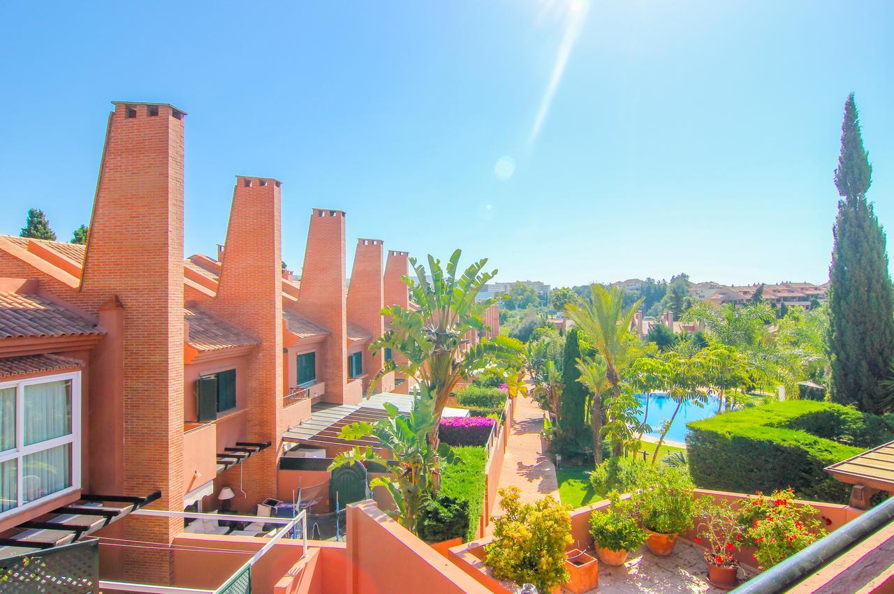Oleholidays Adosado Mediterraneo Los Monteros 100 M Playa Marbella Esterno foto